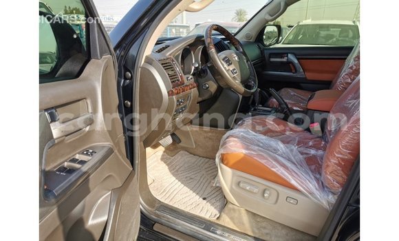 Buy Import Toyota Land Cruiser Black Car in Import - Dubai in Ashanti Buy Import Toyota Land Cruiser Black Car in Import - Dubai in Ashanti