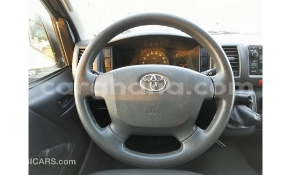 Buy Import Toyota Hiace White Car in Import - Dubai in Ashanti Buy Import Toyota Hiace White Car in Import - Dubai in Ashanti