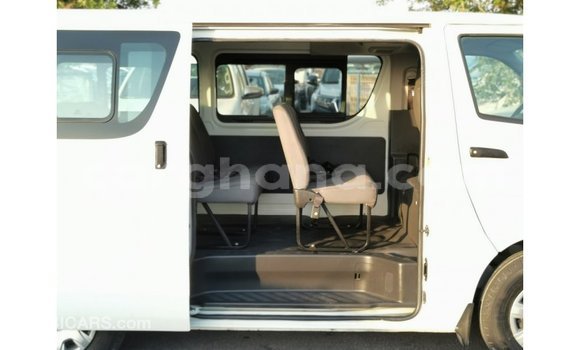 Buy Import Toyota Hiace White Car in Import - Dubai in Ashanti Buy Import Toyota Hiace White Car in Import - Dubai in Ashanti