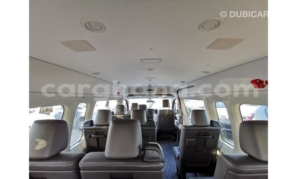 Ra Imported Toyota Hiace funfun Ọkọ̀ in Import - Dubai ni Ashanti Ra Imported Toyota Hiace funfun Ọkọ̀ in Import - Dubai ni Ashanti