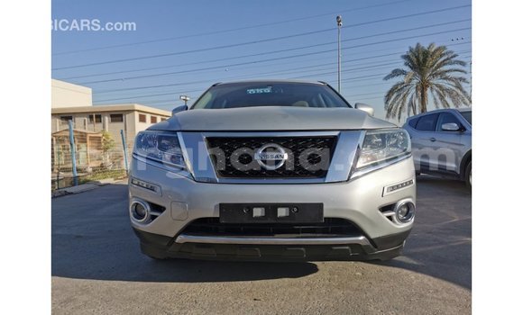 Buy Import Nissan Pathfinder Other Car in Import - Dubai in Ashanti Buy Import Nissan Pathfinder Other Car in Import - Dubai in Ashanti