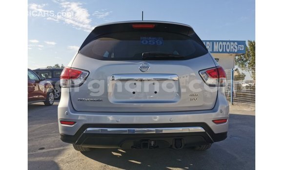 Buy Import Nissan Pathfinder Other Car in Import - Dubai in Ashanti Buy Import Nissan Pathfinder Other Car in Import - Dubai in Ashanti