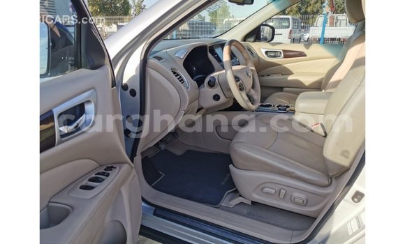 Buy Import Nissan Pathfinder Other Car in Import - Dubai in Ashanti Buy Import Nissan Pathfinder Other Car in Import - Dubai in Ashanti