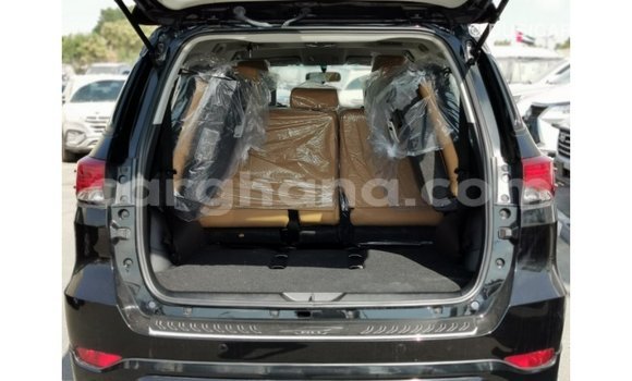 Ra Imported Toyota Fortuner Black Ọkọ̀ in Import - Dubai ni Ashanti Ra Imported Toyota Fortuner Black Ọkọ̀ in Import - Dubai ni Ashanti
