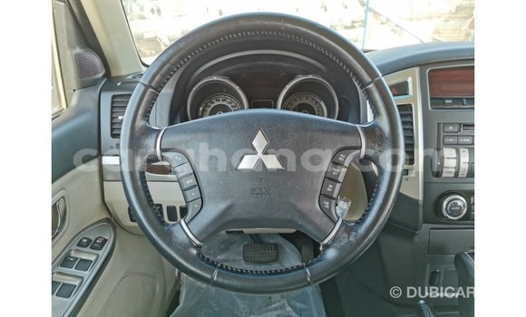 Buy Import Mitsubishi Pajero White Car in Import - Dubai in Ashanti Buy Import Mitsubishi Pajero White Car in Import - Dubai in Ashanti