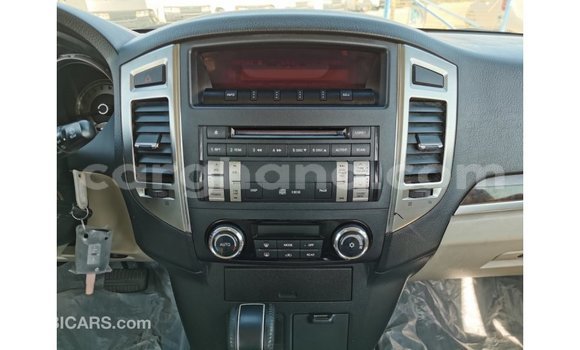 Buy Import Mitsubishi Pajero White Car in Import - Dubai in Ashanti Buy Import Mitsubishi Pajero White Car in Import - Dubai in Ashanti