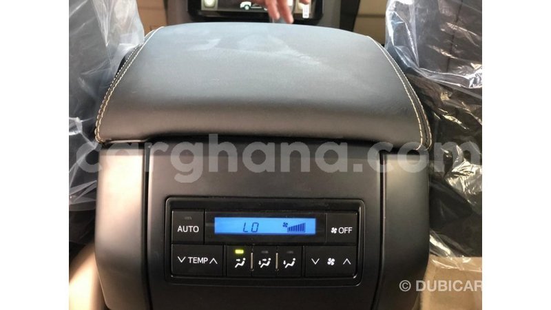 Big with watermark toyota prado ashanti import dubai 16895