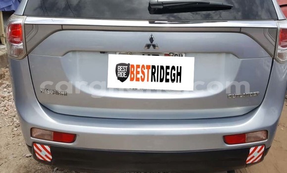 Sayi Na hannu Mitsubishi Outlander Azurfa Mota in Accra a Greater Accra Sayi Na hannu Mitsubishi Outlander Azurfa Mota in Accra a Greater Accra