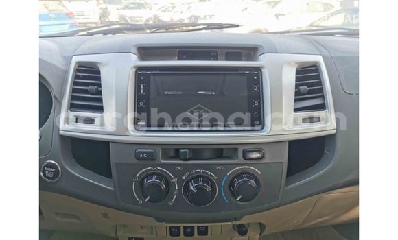 Buy Import Toyota Fortuner White Car in Import - Dubai in Ashanti Buy Import Toyota Fortuner White Car in Import - Dubai in Ashanti