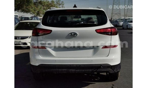 Buy Import Hyundai Tucson White Car in Import - Dubai in Ashanti Buy Import Hyundai Tucson White Car in Import - Dubai in Ashanti