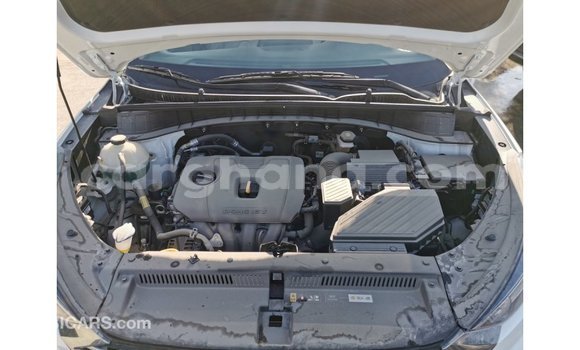 Buy Import Hyundai Tucson White Car in Import - Dubai in Ashanti Buy Import Hyundai Tucson White Car in Import - Dubai in Ashanti