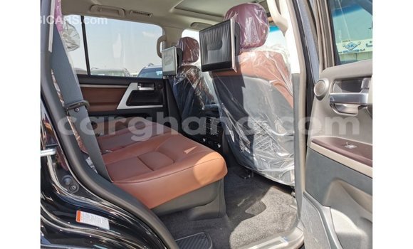 Buy Import Toyota Land Cruiser Black Car in Import - Dubai in Ashanti Buy Import Toyota Land Cruiser Black Car in Import - Dubai in Ashanti