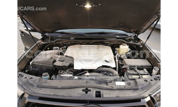 Ra Imported Toyota Land Cruiser Black Ọkọ̀ in Import - Dubai ni Ashanti Ra Imported Toyota Land Cruiser Black Ọkọ̀ in Import - Dubai ni Ashanti