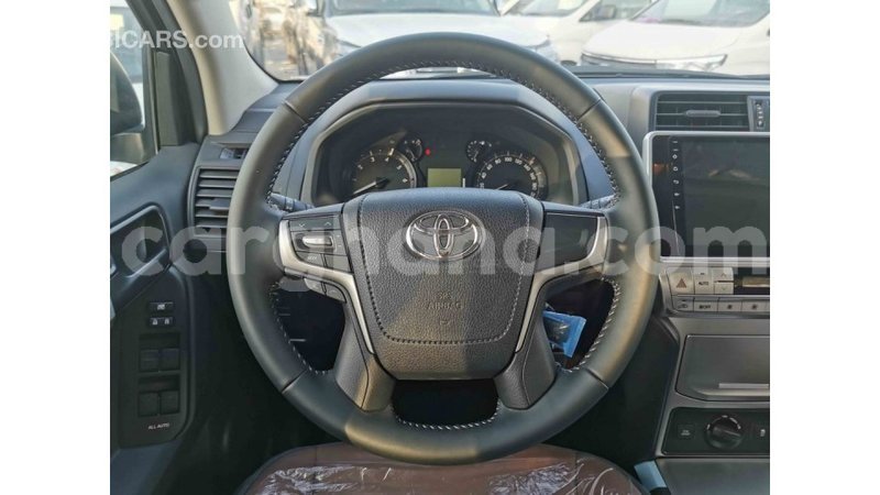 Big with watermark toyota prado ashanti import dubai 16965