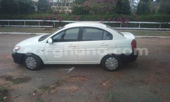 Buy Used Hyundai Accent White Car in Accra in Greater Accra Buy Used Hyundai Accent White Car in Accra in Greater Accra