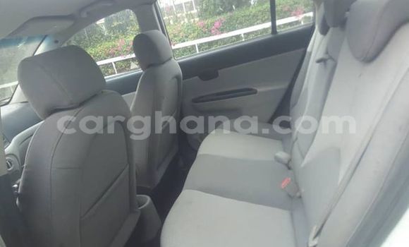 Buy Used Hyundai Accent White Car in Accra in Greater Accra Buy Used Hyundai Accent White Car in Accra in Greater Accra