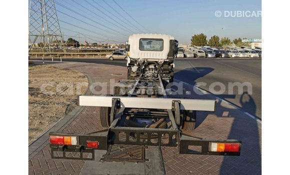 Ra Imported Isuzu Rodeo funfun Ọkọ̀ in Import - Dubai ni Ashanti Ra Imported Isuzu Rodeo funfun Ọkọ̀ in Import - Dubai ni Ashanti