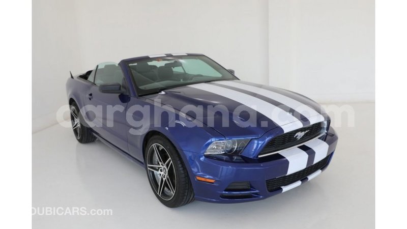 Big with watermark ford mustang ashanti import dubai 16979