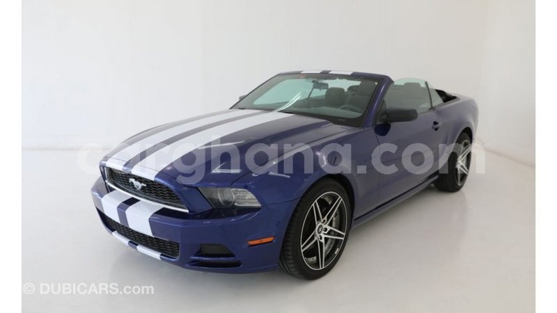 Big with watermark ford mustang ashanti import dubai 16979