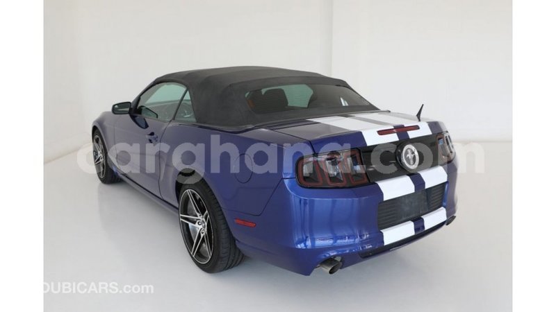 Big with watermark ford mustang ashanti import dubai 16979