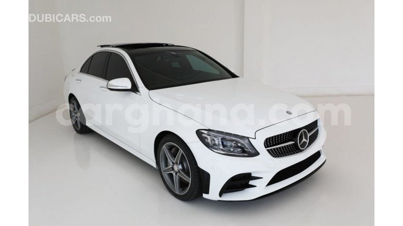 Big with watermark mercedes benz a200 ashanti import dubai 16981