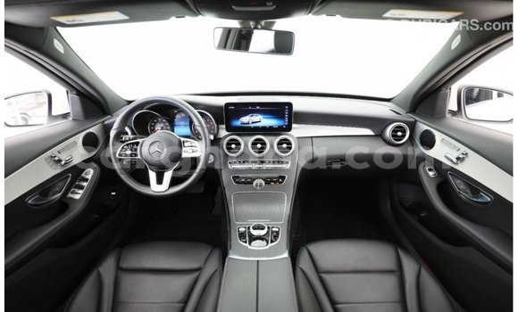 Sayi Imported Mercedes-Benz A200 White Mota in Import - Dubai a Ashanti Sayi Imported Mercedes-Benz A200 White Mota in Import - Dubai a Ashanti