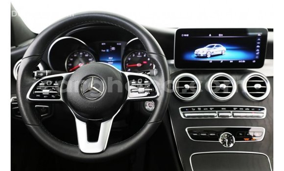 Sayi Imported Mercedes-Benz A200 White Mota in Import - Dubai a Ashanti Sayi Imported Mercedes-Benz A200 White Mota in Import - Dubai a Ashanti