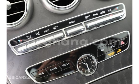 Sayi Imported Mercedes-Benz A200 White Mota in Import - Dubai a Ashanti Sayi Imported Mercedes-Benz A200 White Mota in Import - Dubai a Ashanti