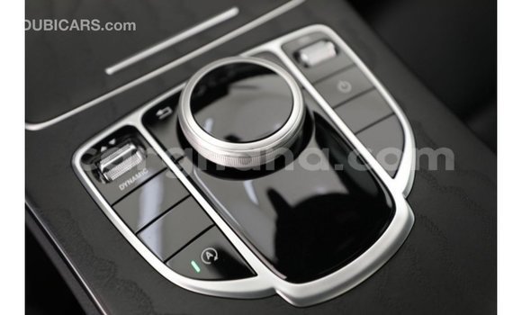 Sayi Imported Mercedes-Benz A200 White Mota in Import - Dubai a Ashanti Sayi Imported Mercedes-Benz A200 White Mota in Import - Dubai a Ashanti