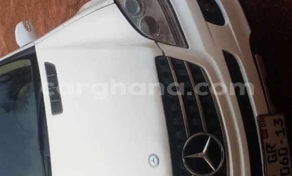 Buy Used Mercedes‒Benz ML–Class White Car in Accra in Greater Accra Buy Used Mercedes‒Benz ML–Class White Car in Accra in Greater Accra