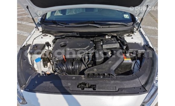 Ra Imported Hyundai Sonata funfun Ọkọ̀ in Import - Dubai ni Ashanti Ra Imported Hyundai Sonata funfun Ọkọ̀ in Import - Dubai ni Ashanti