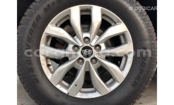 Buy Import Hyundai Santa Fe Other Car in Import - Dubai in Ashanti Buy Import Hyundai Santa Fe Other Car in Import - Dubai in Ashanti