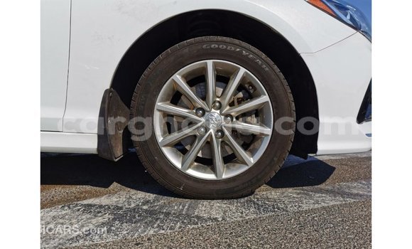 Ra Imported Hyundai Sonata funfun Ọkọ̀ in Import - Dubai ni Ashanti Ra Imported Hyundai Sonata funfun Ọkọ̀ in Import - Dubai ni Ashanti