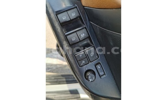 Buy Import Toyota Fortuner White Car in Import - Dubai in Ashanti Buy Import Toyota Fortuner White Car in Import - Dubai in Ashanti