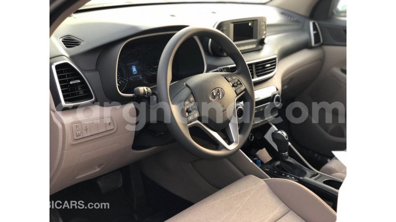 Big with watermark hyundai tucson ashanti import dubai 17062