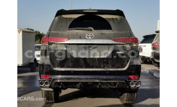 Ra Imported Toyota Fortuner Black Ọkọ̀ in Import - Dubai ni Ashanti Ra Imported Toyota Fortuner Black Ọkọ̀ in Import - Dubai ni Ashanti