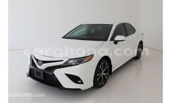 Ra Imported Toyota Camry funfun Ọkọ̀ in Import - Dubai ni Ashanti Ra Imported Toyota Camry funfun Ọkọ̀ in Import - Dubai ni Ashanti