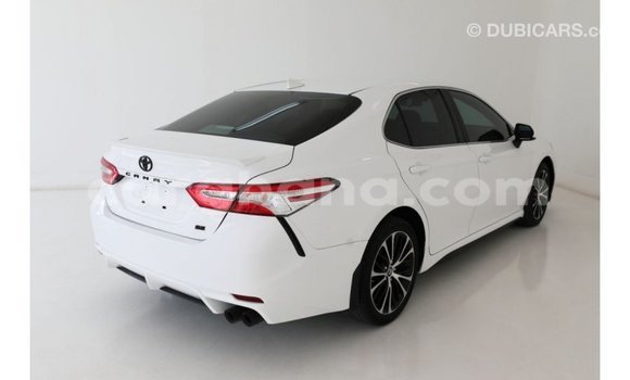 Ra Imported Toyota Camry funfun Ọkọ̀ in Import - Dubai ni Ashanti Ra Imported Toyota Camry funfun Ọkọ̀ in Import - Dubai ni Ashanti