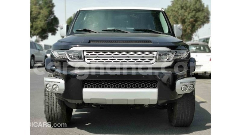 Big with watermark toyota fj cruiser ashanti import dubai 17110