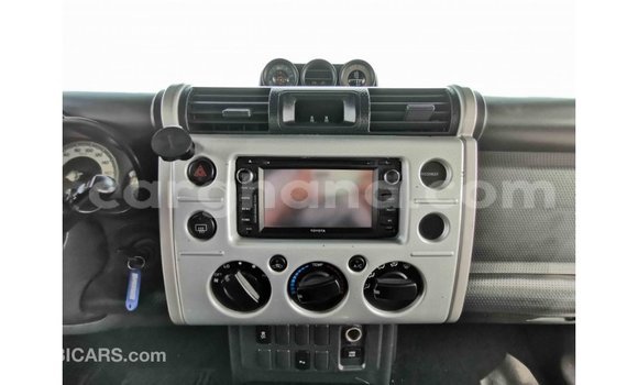 Sayi Imported Toyota FJ Cruiser Black Mota in Import - Dubai a Ashanti Sayi Imported Toyota FJ Cruiser Black Mota in Import - Dubai a Ashanti