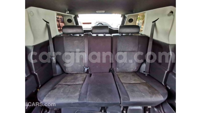 Big with watermark toyota fj cruiser ashanti import dubai 17110