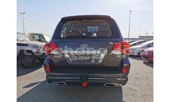Ra Imported Toyota Land Cruiser Miiran Ọkọ̀ in Import - Dubai ni Ashanti Ra Imported Toyota Land Cruiser Miiran Ọkọ̀ in Import - Dubai ni Ashanti