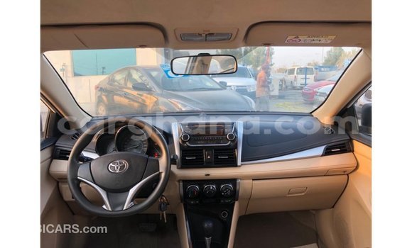 Ra Imported Toyota Yaris funfun Ọkọ̀ in Import - Dubai ni Ashanti Ra Imported Toyota Yaris funfun Ọkọ̀ in Import - Dubai ni Ashanti