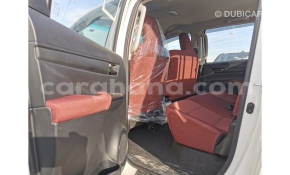 Ra Imported Toyota Hilux funfun Ọkọ̀ in Import - Dubai ni Ashanti Ra Imported Toyota Hilux funfun Ọkọ̀ in Import - Dubai ni Ashanti