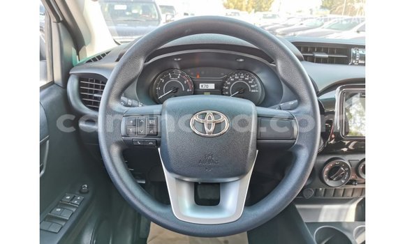 Buy Import Toyota Hilux White Car in Import - Dubai in Ashanti Buy Import Toyota Hilux White Car in Import - Dubai in Ashanti