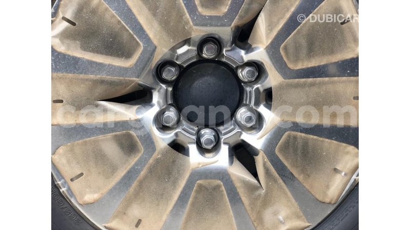 Big with watermark toyota prado ashanti import dubai 17133