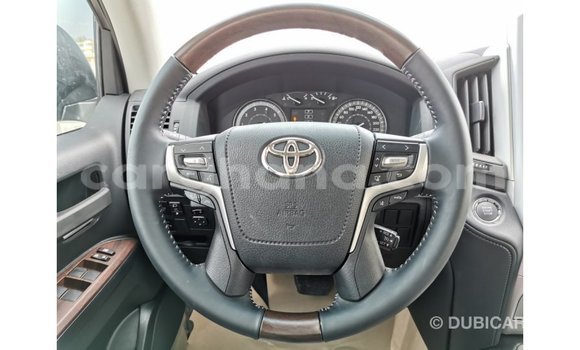 Ra Imported Toyota Land Cruiser Black Ọkọ̀ in Import - Dubai ni Ashanti Ra Imported Toyota Land Cruiser Black Ọkọ̀ in Import - Dubai ni Ashanti