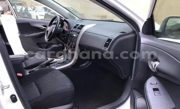 Ra Àlòkù Toyota Corolla funfun Ọkọ̀ in Sekondi–Takoradi Metropolitan ni Oorun Ra Àlòkù Toyota Corolla funfun Ọkọ̀ in Sekondi–Takoradi Metropolitan ni Oorun