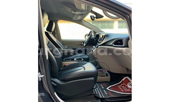 Sayi Imported Chrysler Voyager Sauran Mota in Import - Dubai a Ashanti Sayi Imported Chrysler Voyager Sauran Mota in Import - Dubai a Ashanti