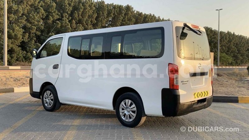 Big with watermark nissan urvan ashanti import dubai 17200